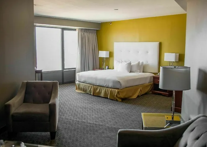 Hotel Wyndham Centre 3*